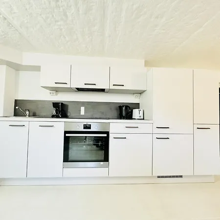 アパート Aday - Blue Water With Public Parking