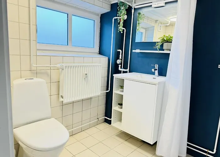 Aday - Blue Water With Public Parking