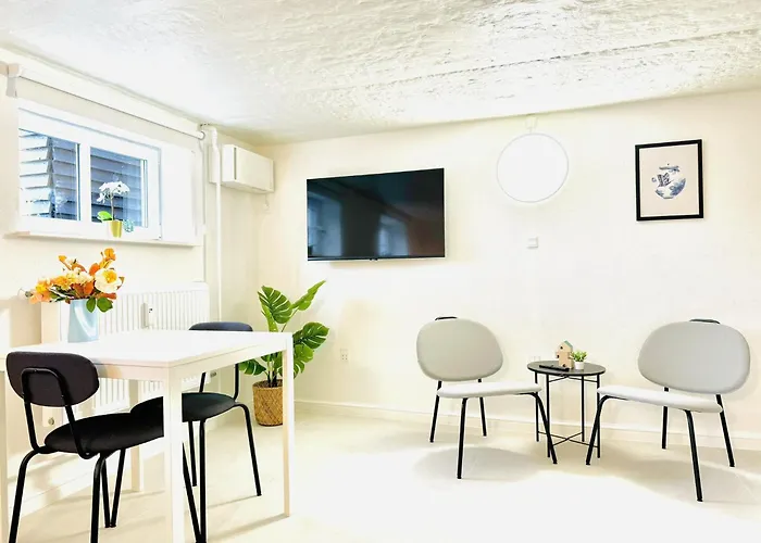 Apartment Aday - Blue Water With Public Parking *