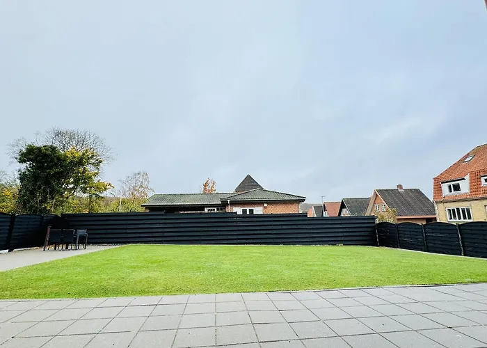 Apartment Aday - Blue Water With Public Parking *