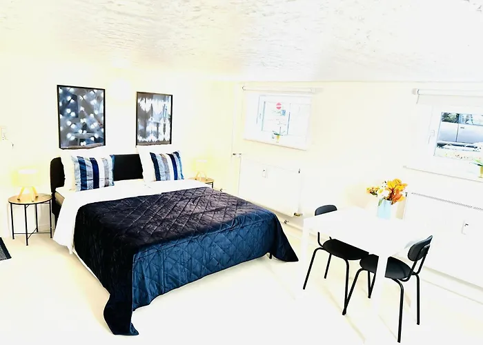 Aday - Blue Water With Public Parking Apartment *